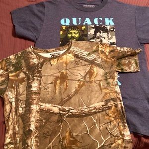 3/$10 Set 2 shirts/Boys XL Duck Dynasty & Camo T
